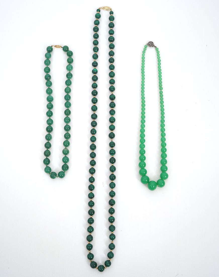 Three Green Stone and Glass Bead Necklaces (1 of 5)
