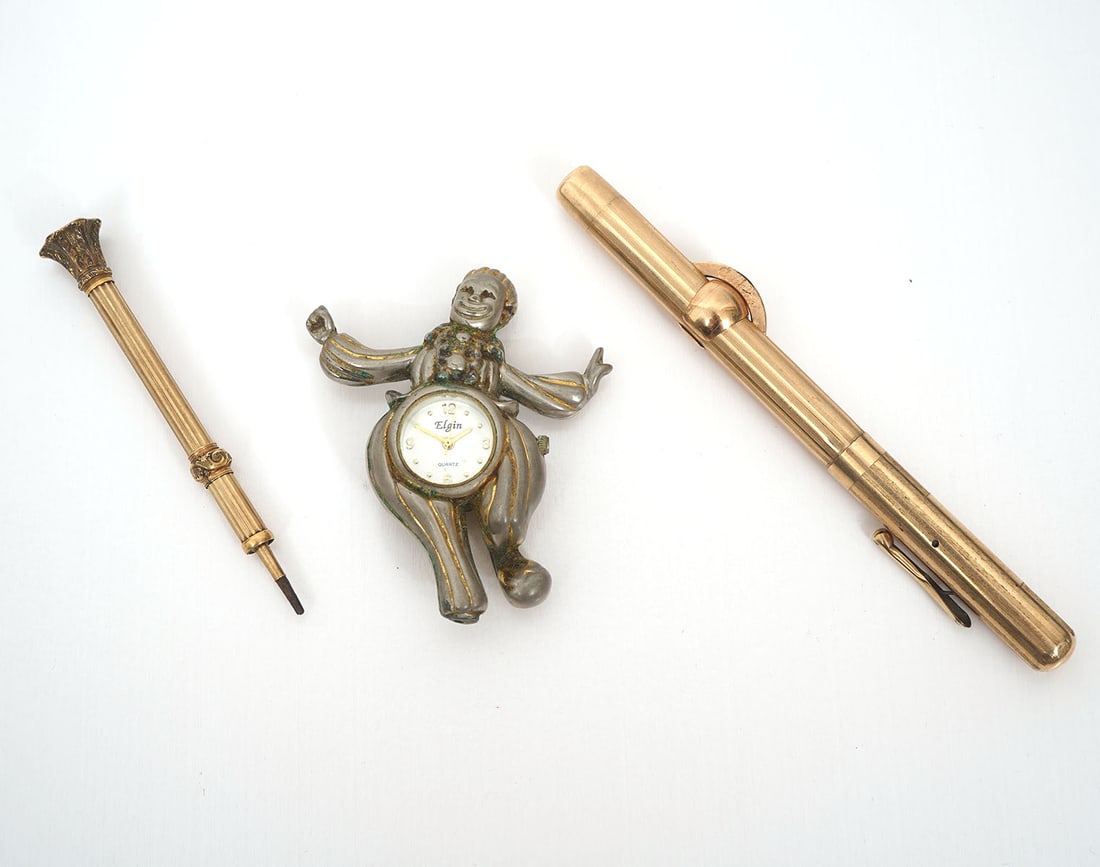 Group of 4 Desk Accessories (1 of 11)