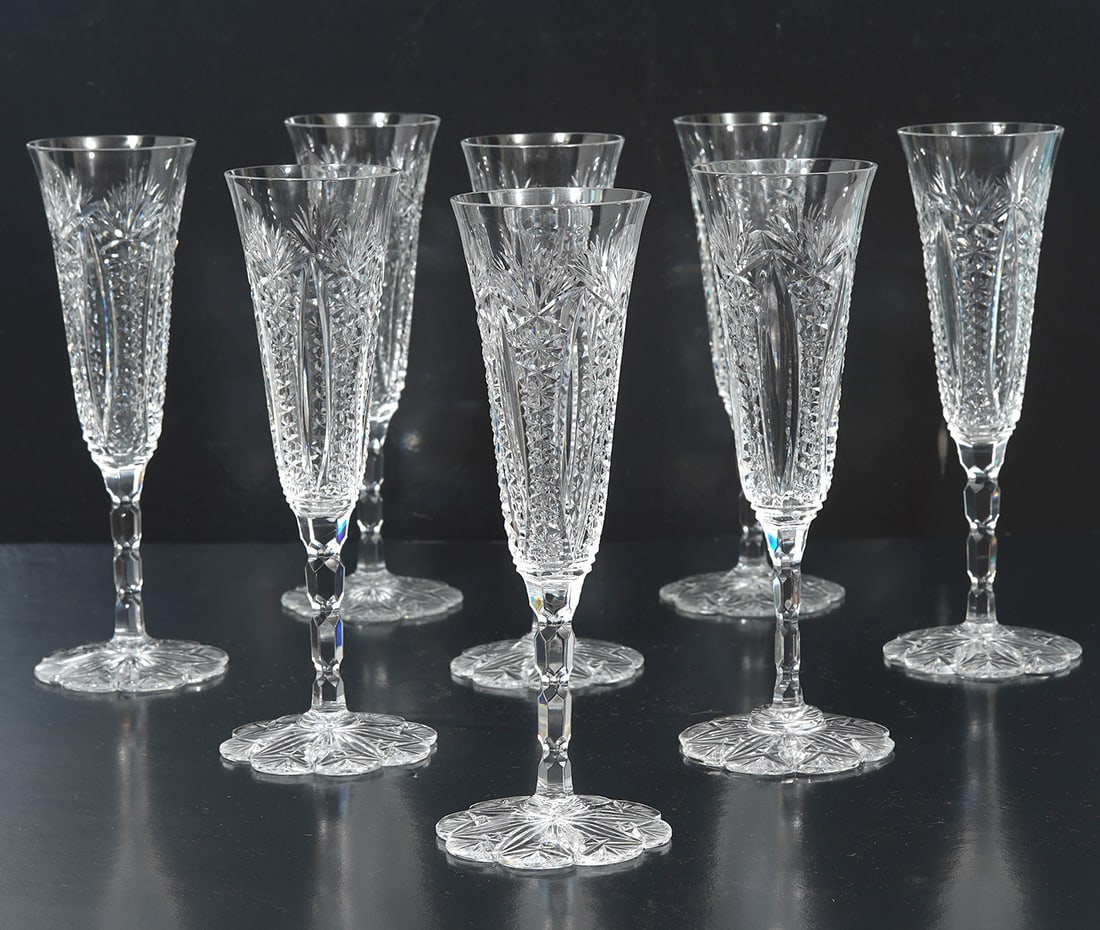 Eight Baccarat 'Conde' Crystal Champagne Flutes (1 of 6)
