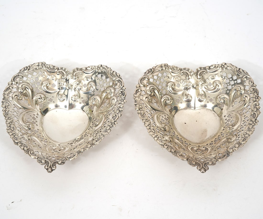 Two Gorham Sterling Reticulated Heart Dishes (1 of 5)