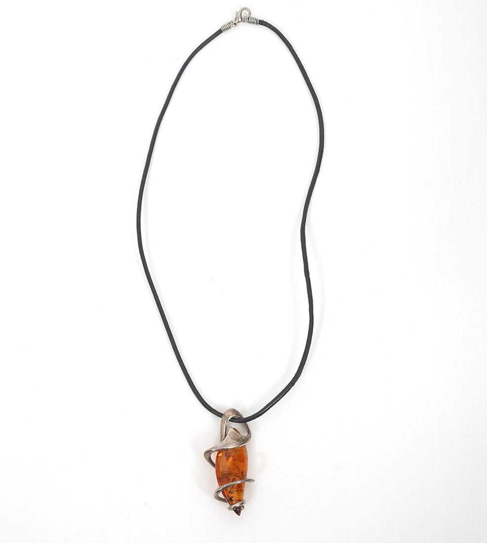 Modernist Sterling Silver & Amber Pendant Necklace (1 of 5)