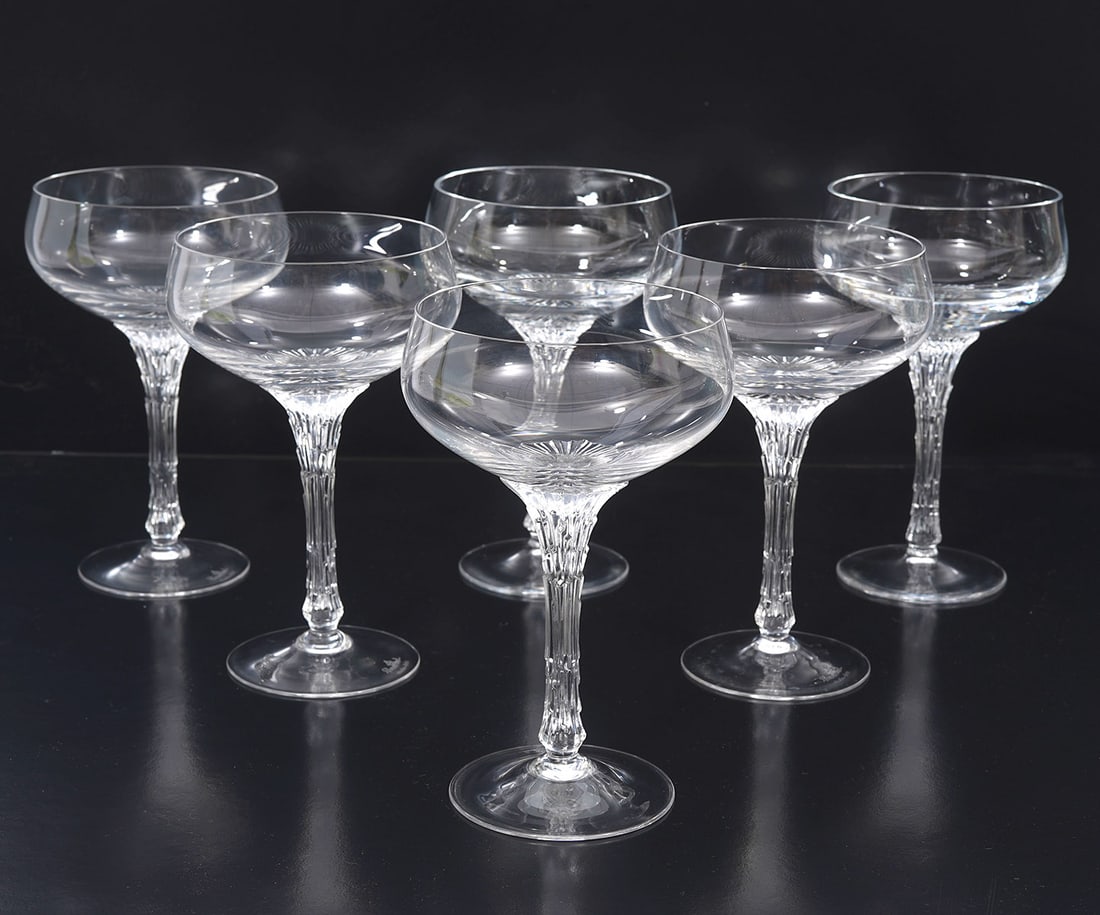 6 Rosenthal Crystal Split Pattern Wine Glasses: 6 Rosenthal crystal split pattern wine glasses with textured stems marked on base 'Rosenthal'. Measures 6.5"H x 3.75"W at top; 3"W base. Condition report: good,no issues, please see all photos. Contac