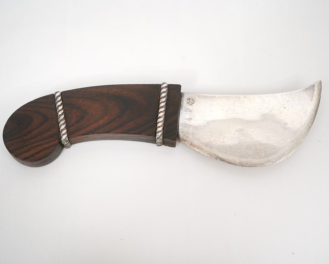 William Spratling Taxco 990 Sterling Cheese Knife (1 of 5)