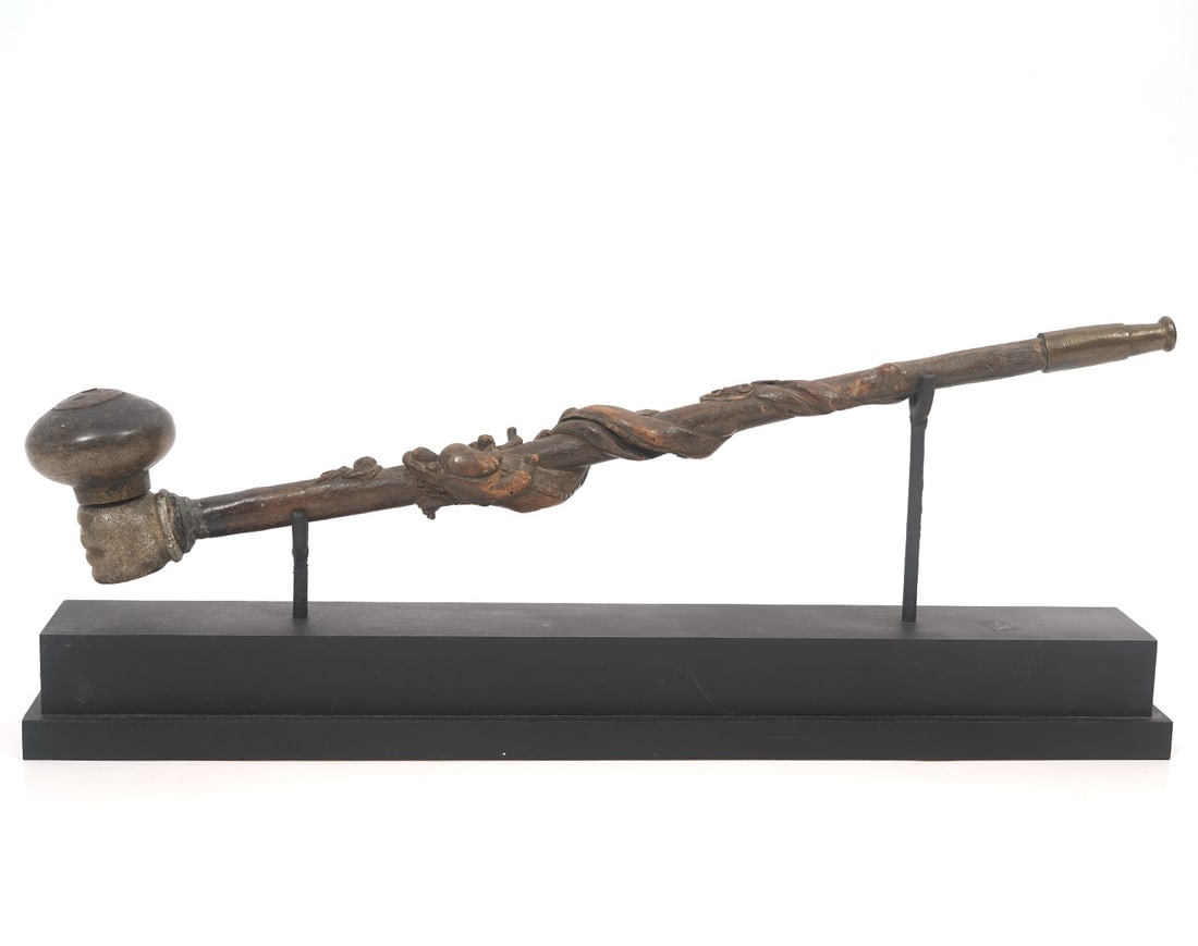 Antique Chinese Opium Pipe and Display Stand (1 of 10)