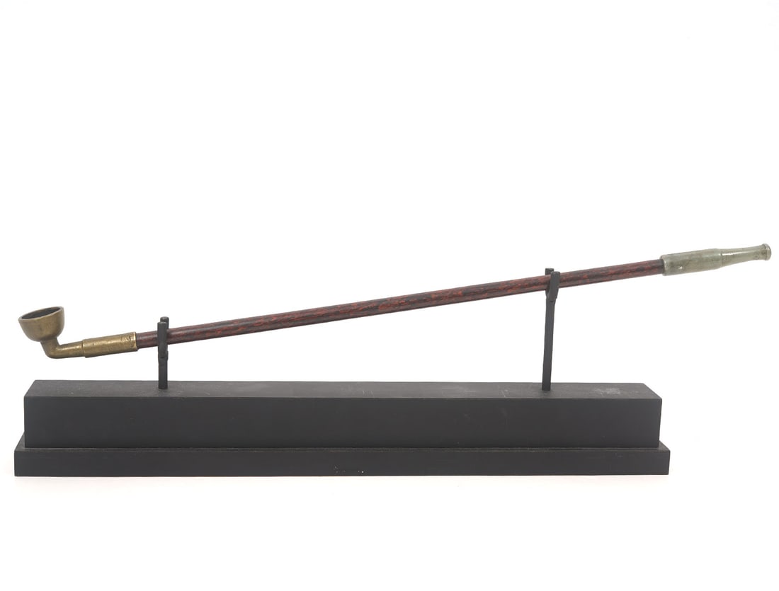 Chinese Long Smoking Pipe with Display Stand (1 of 5)