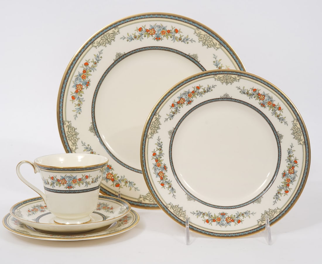 45 Pcs. Stanwood English Bone China by Minton: Stanwood English Bone China by Minton includes 7 dinner plates (10.5"W); 10 bread & butter plates (6.5"W); 6 salad plates (8"W); 11 footed cups (3"H x 4 3/8"W); 11 saucers (5.75"W). Condition report: