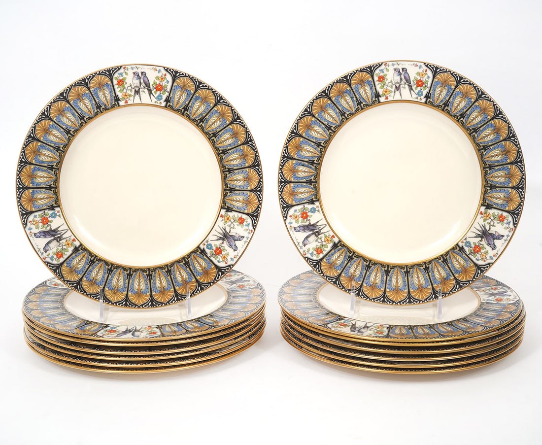 14Pc Sunray by Belleck Dinner Plates: 14 pieces Sunray by Belleck, Morgan (USA) dinner plates. 10.5" diameter. Condition report: Good condition, please examine all photos closely. Contact C. Biddle Auction Gallery for more detailed inform