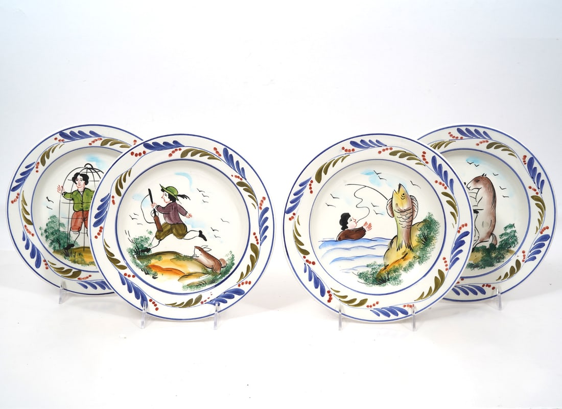 4 VIETRI Wall Plates Upside Down World (1 of 10)