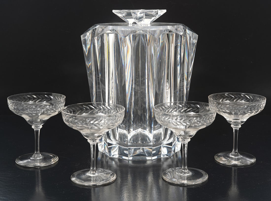 Starburst Lucite Ice Bucket & 4 Crystal Glasses (1 of 7)