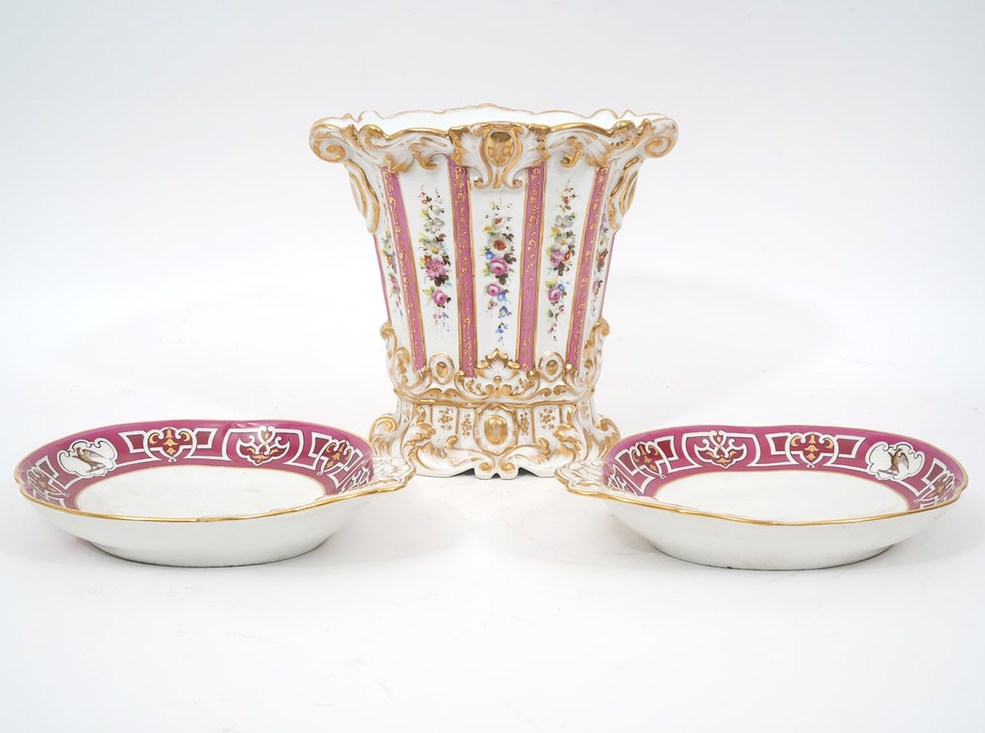 Old Paris Porcelain 3 Piece Group (1 of 12)