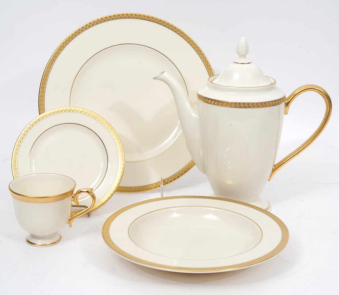 67 Pcs. Lenox Haverford Hall China (1 of 9)
