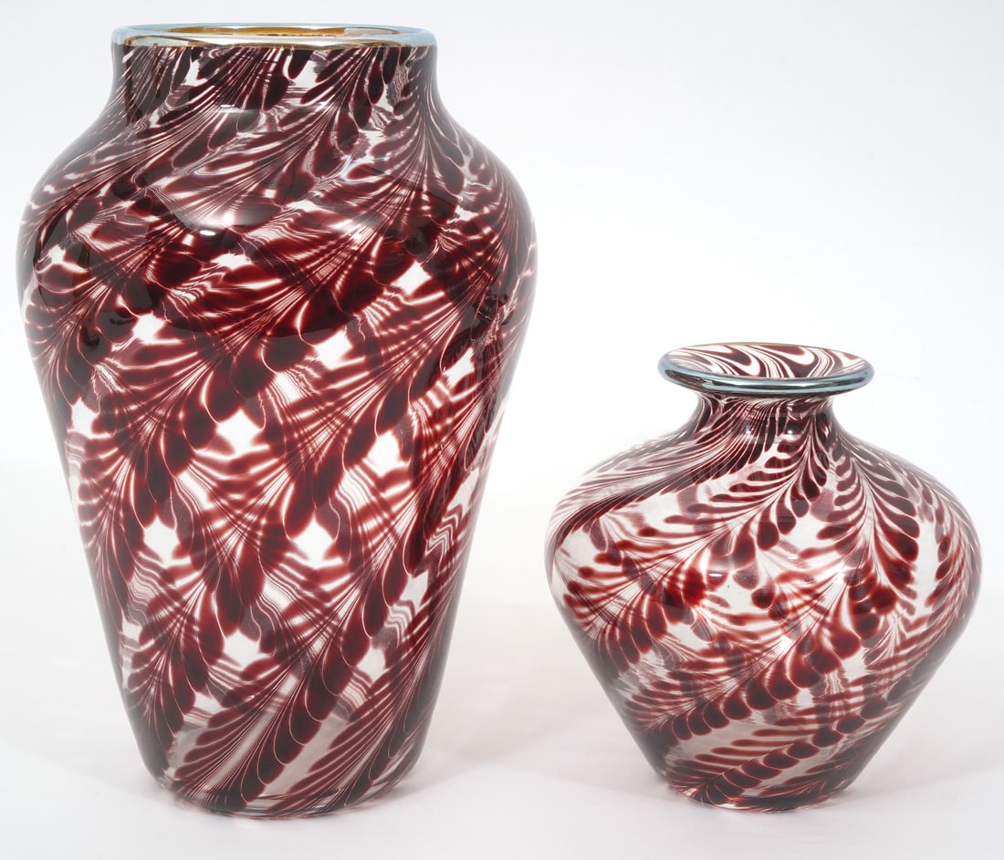 Two Steve Correia Art Glass Vases (1 of 8)