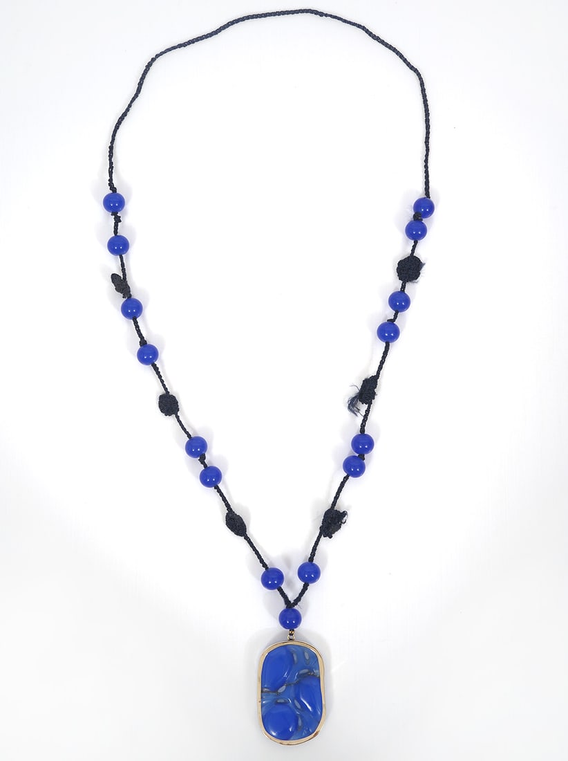Cobalt Carved Chalcedony Necklace (1 of 4)