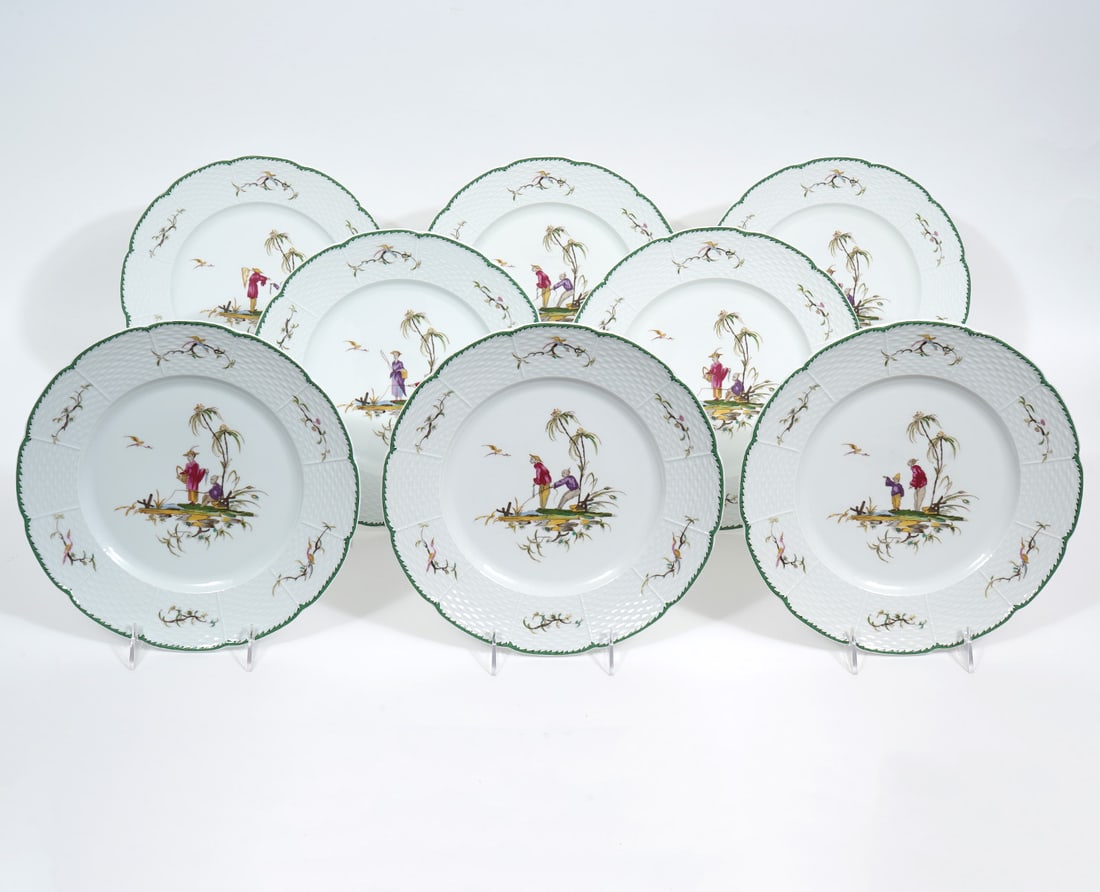 8 Raynaud Limoges 'Si Kiang' Dinner Plates (1 of 7)
