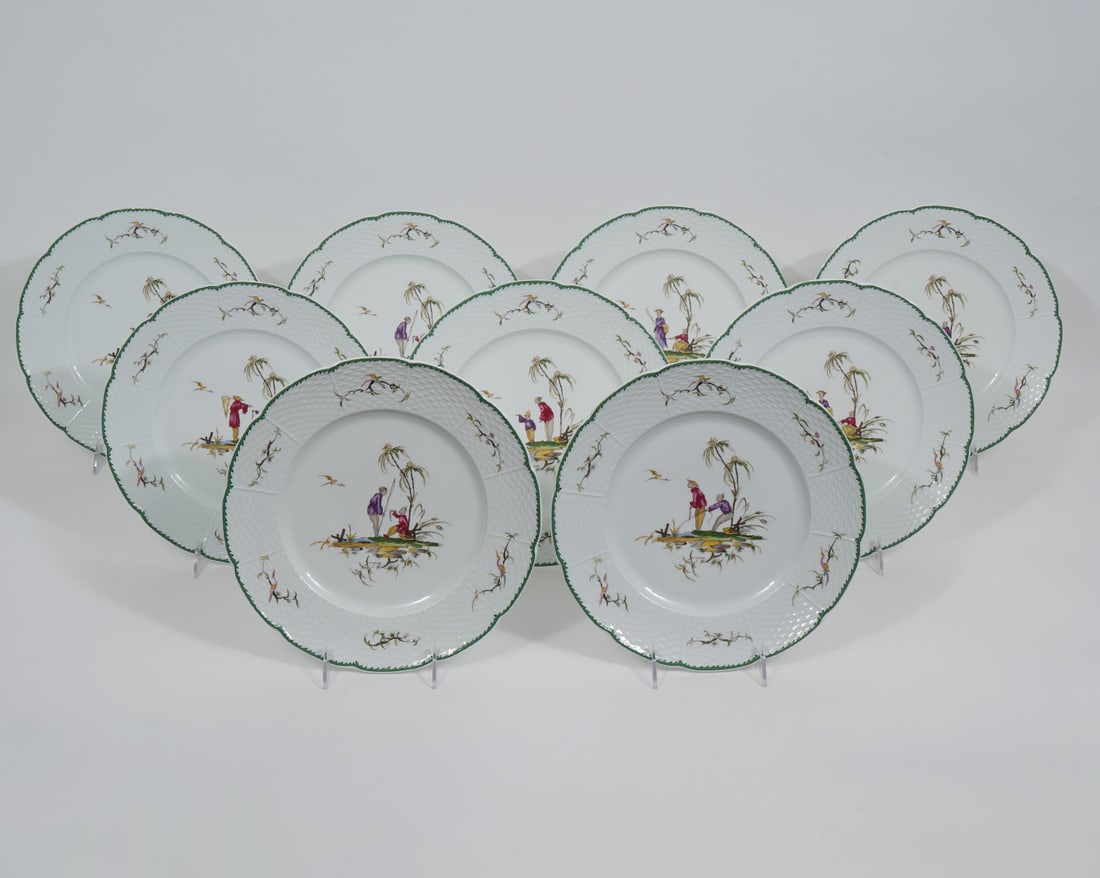 9 Raynaud Limoges 'Si Kiang' Dinner Plates (1 of 7)