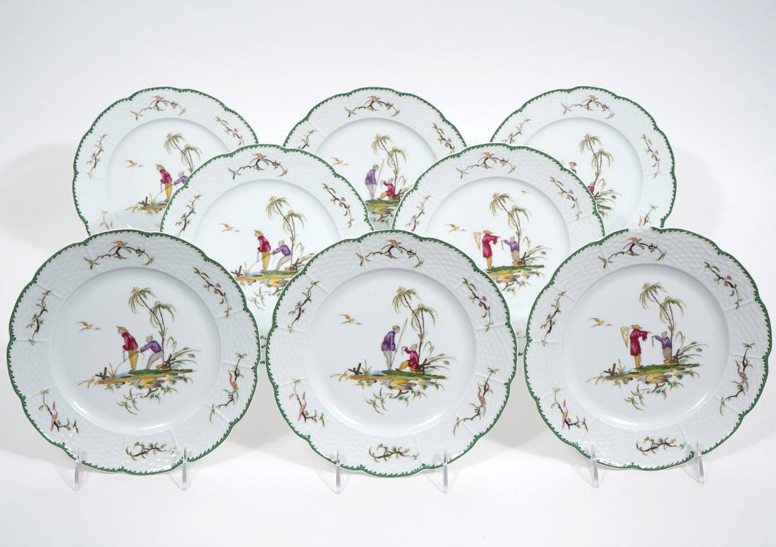8 Raynaud Limoges 'Si Kiang' Luncheon Plates (1 of 5)