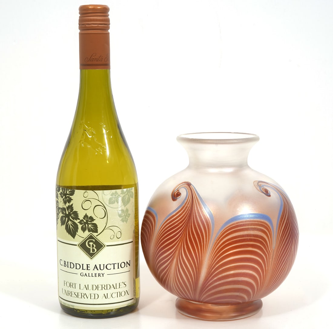 Vandermark Pulled Feather Opaque Art Glass Vase (1 of 5)