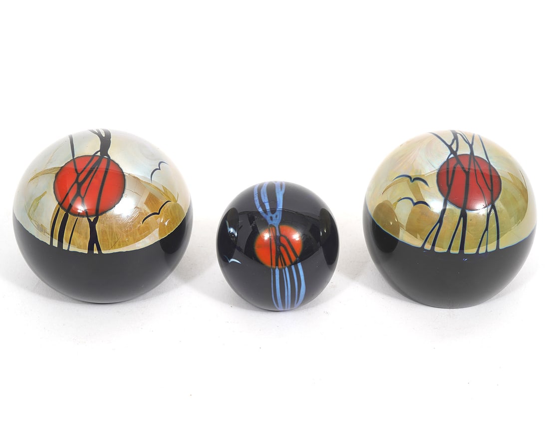 Corriea Orange Moon Paperweight 3Pc Group (1 of 8)