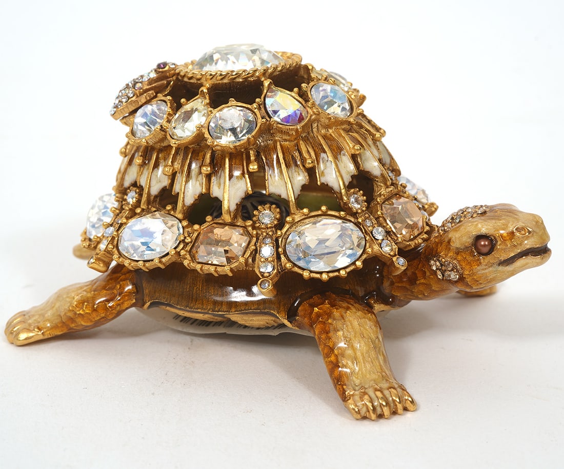 Jay Strongwater Limited Edition Lidded Turtle Box (1 of 8)