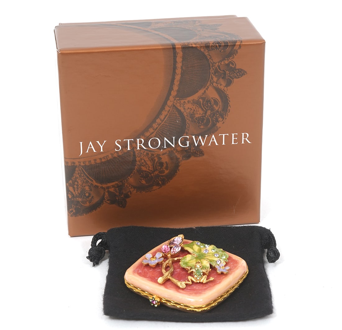 Jay Strongwater Frog And Liliypad Compact (1 of 7)