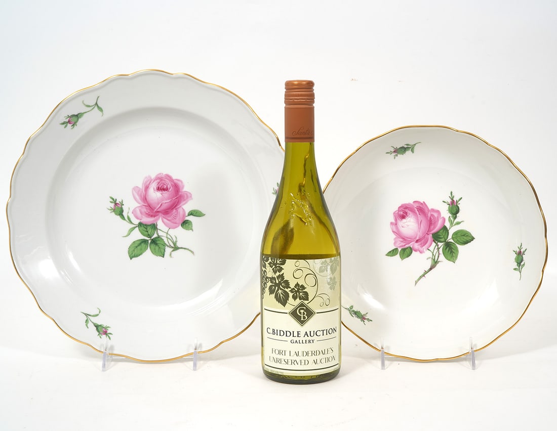 Meissen 'Pink Rose' Porcelain 2 Serving Bowls (1 of 5)