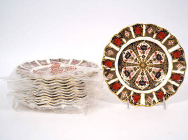 Royal Crown Derby "Old Imari" 12 Dessert Plates (1 of 5)