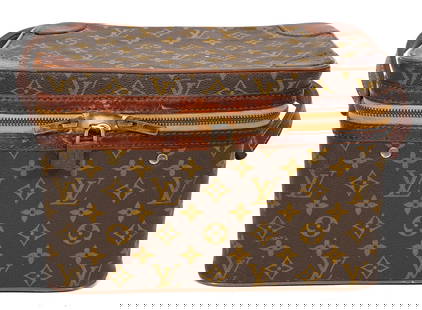 Louis Vuitton Travel Vanity Case: Louis Vuitton travel vanity case, classic monogram pattern, features zipper with lock (no key). Measures 11.5"L x 7.5"W x 8"H; 7" drop. Condition report: Wear and minor stains on inside, exterior has
