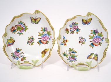 Pr Herend Queen Victoria Green Leaf Dishes