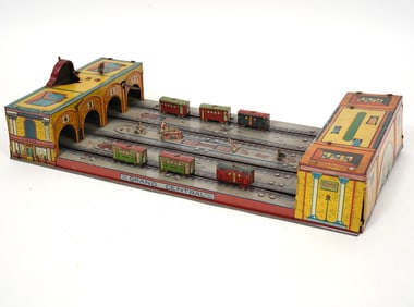 Henry Katz & Co Grand Central Tin Wind Up Toy