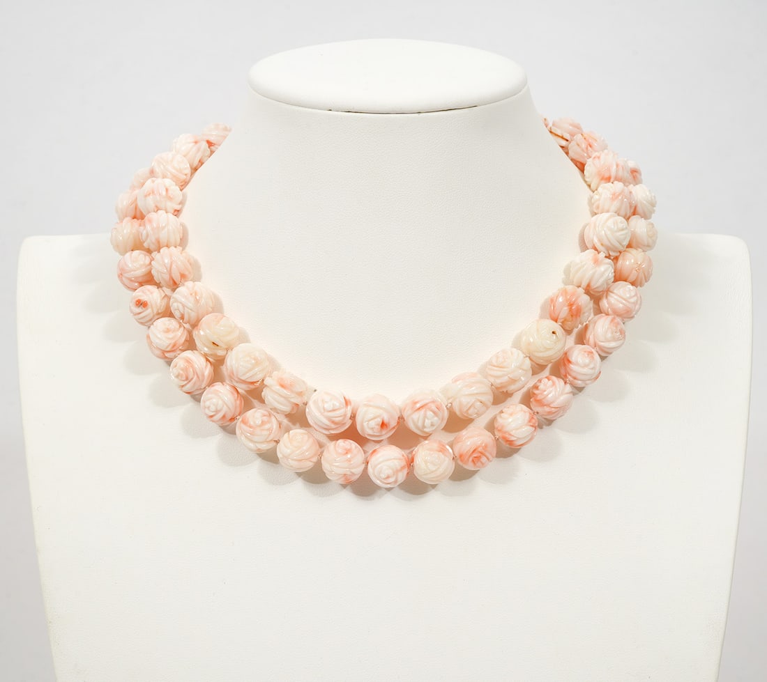Carved Angel Skin Coral Bead Necklace: Carved angel skin coral bead necklace, without clasp, has beads that range in size from 12.22mm to 12.46mm and total length is 26". Condition report: good condition, please see all photos. Contact C. 