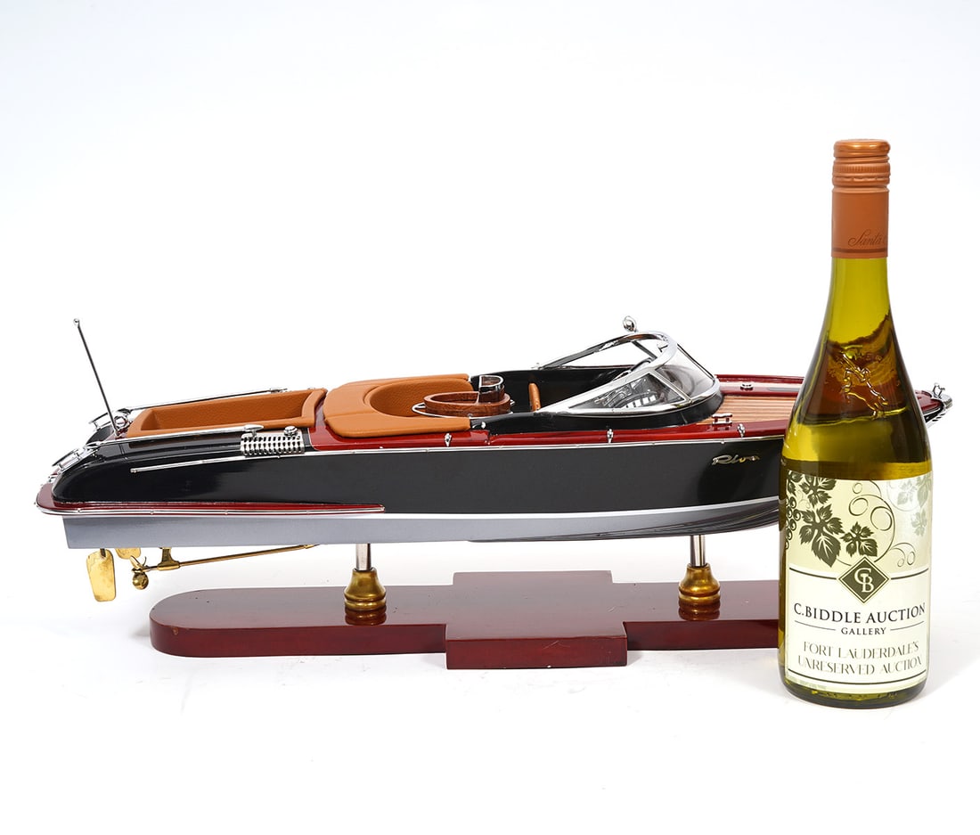 Riva Aquarama Model Speedboat (1 of 9)