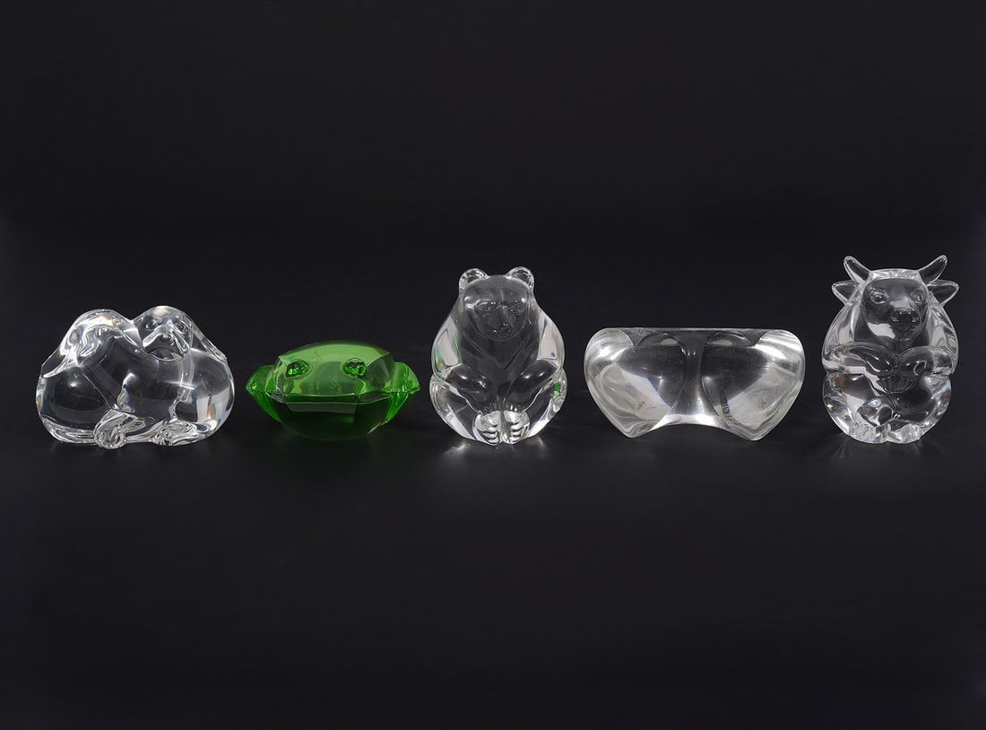 Group of 5 Steuben & Val St Lambert Paperweights (1 of 5)