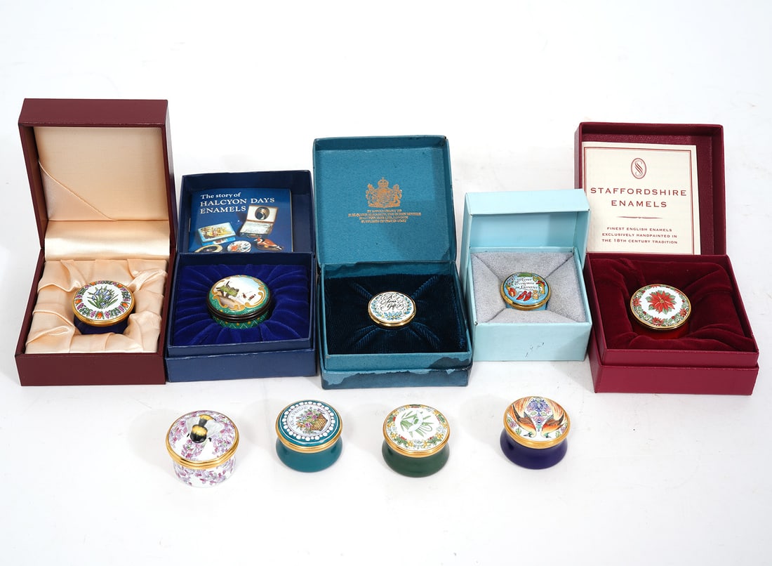 9Pcs Halcyon Days & Staffordshire Trinket Boxes (1 of 10)