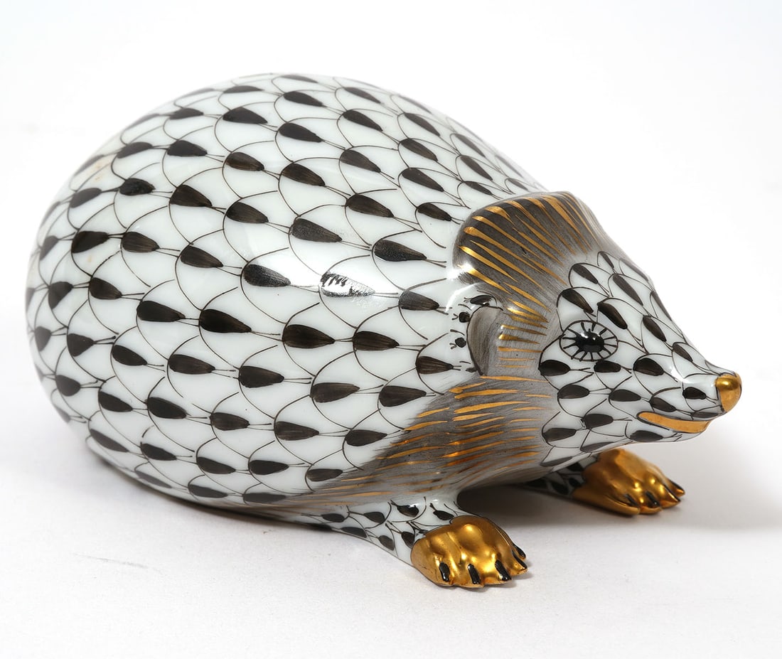 Herend Porcelain Black Fishnet Hedgehog Figurine (1 of 6)