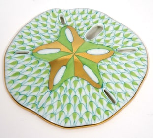 Herend Porcelain Green Fishnet Sand Dollar