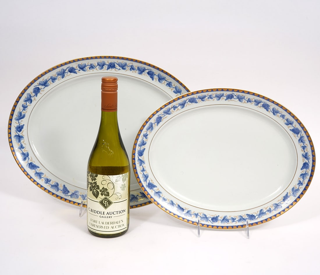 Vista Alegre "Douro" Two Oval Serving Plates (1 of 5)