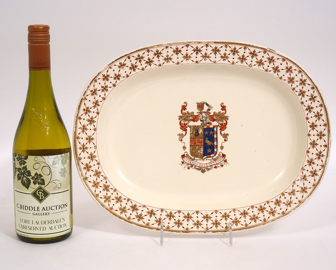 Armorial Oval Platter with Coat of Arms (1 of 5)