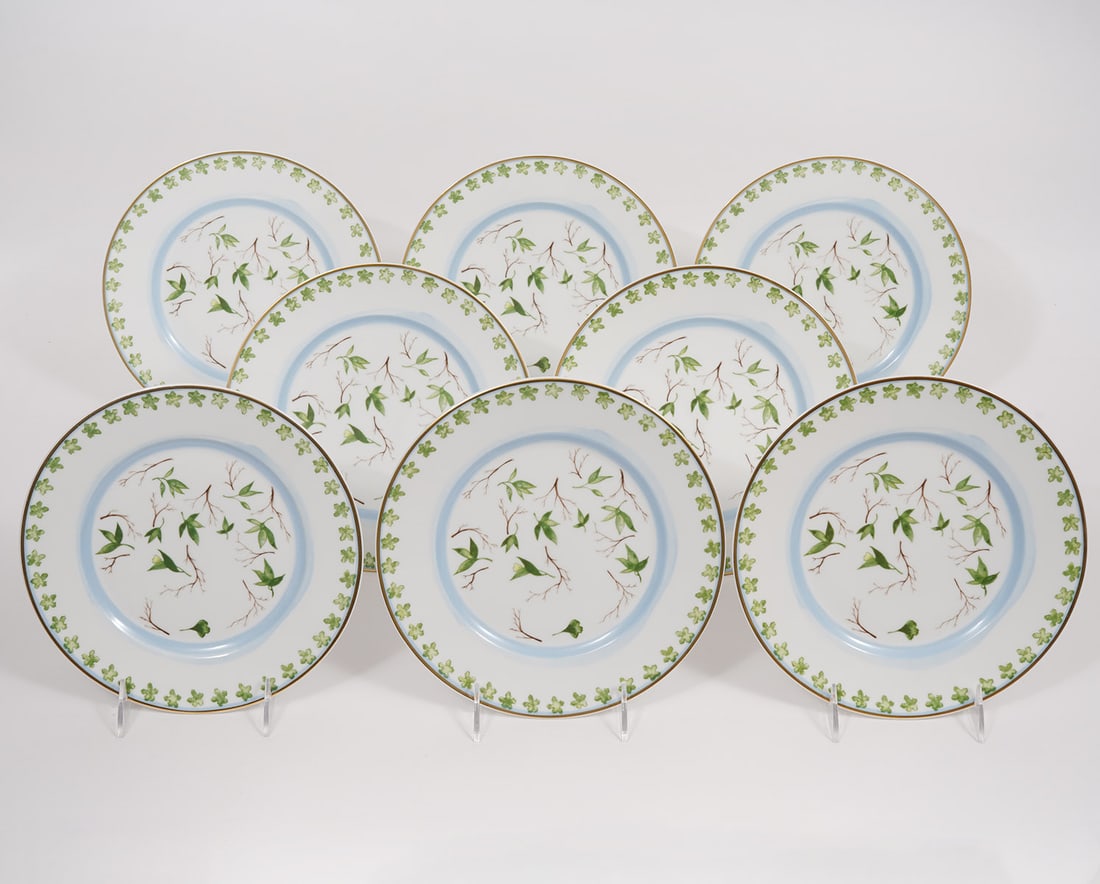 Tortu for Raynaud Limoges "Verdures" 8pc Plates: Christian Tortu for A. Raynaud & Co limoges "Verdures" 8 dessert plates (8.75"W) in green leaf pattern. Condition report: Good condition, please see all photos. Contact C. Biddle Auction Gallery for m