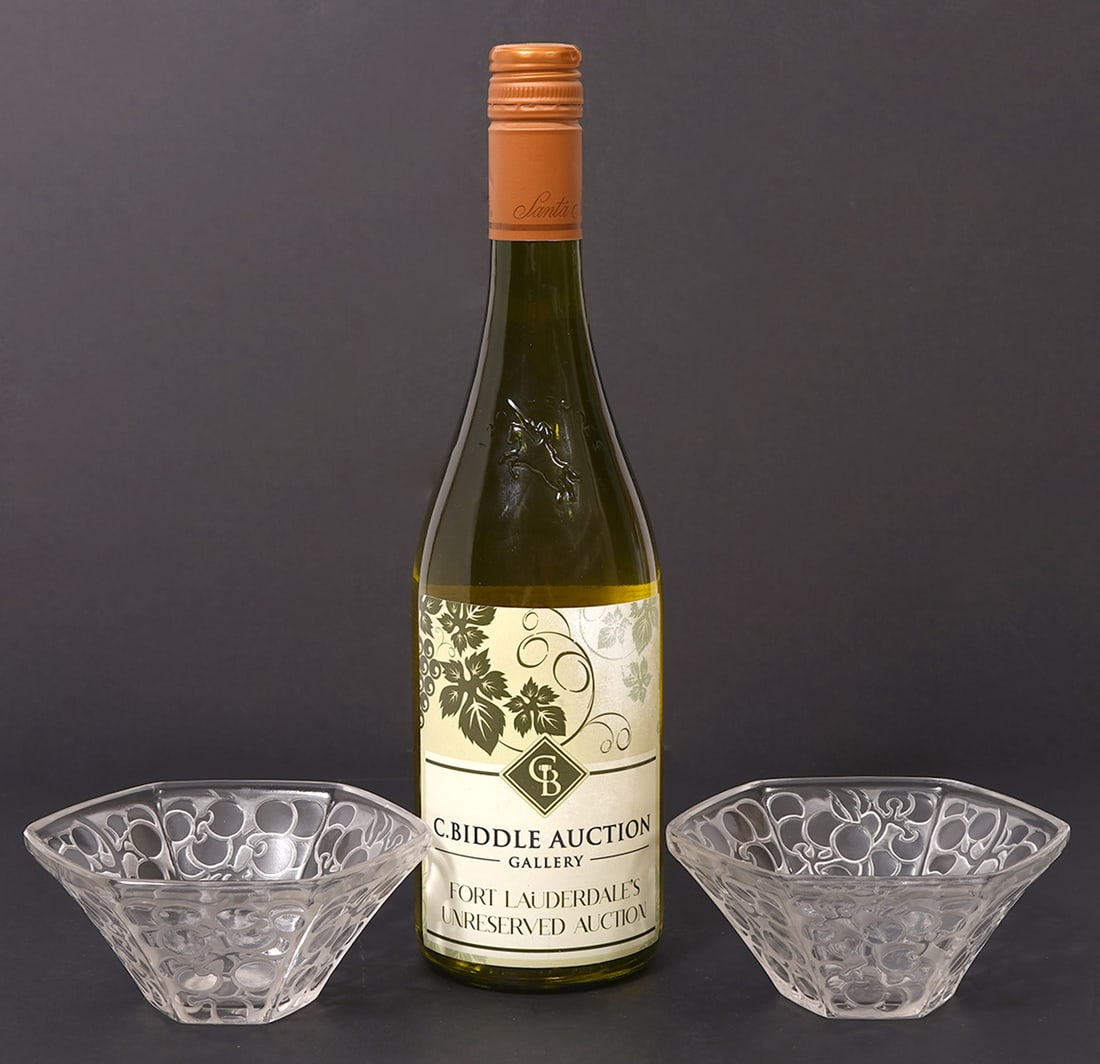 Pr. René Lalique 6 sided 'Raisins Six Pans' Bowls (1 of 5)