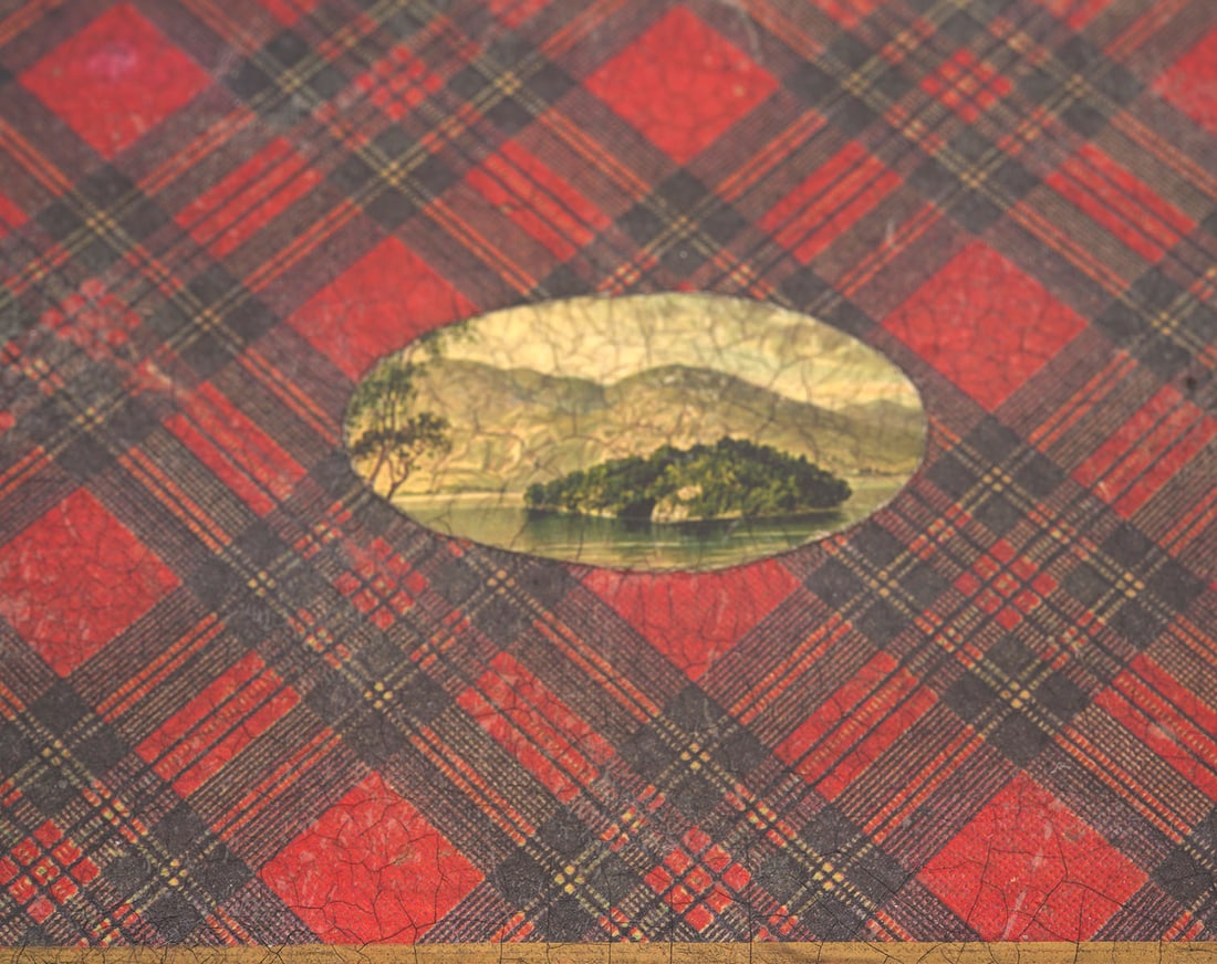 Two Scottish Stuart Tartan Ware Boxes - 5