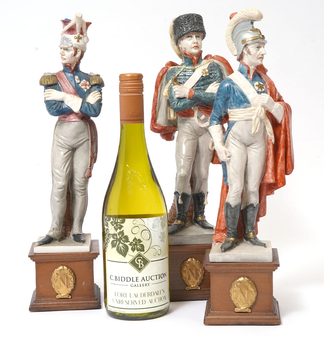 3 Vintage Porcelain Soldiers from Napoleonic Era (1 of 7)