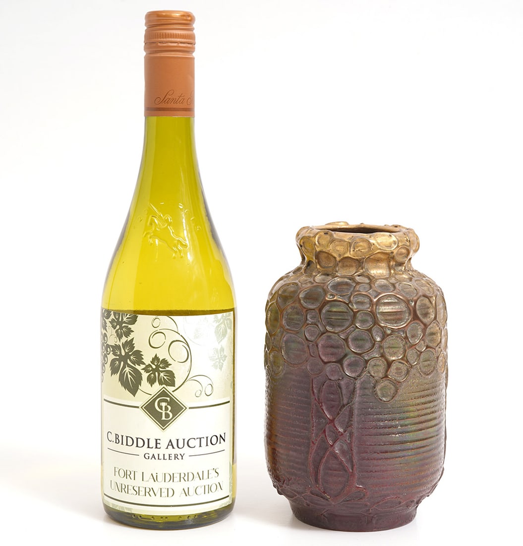 Amphora Vase With Honeycomb Motif (1 of 8)