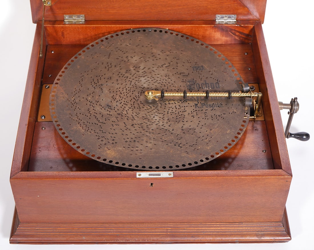 Antique 19th C. Regina Music Box - 4