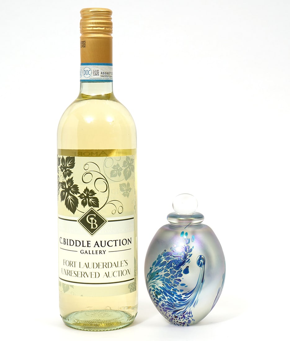 Robert Eickholt Art Glass Perfume Bottle: Robert Eickholt art glass perfume bottle, featured frosted iridescent swirling patterns with a clear spherical stopper. Signed and dated 1993 underside. Measures 2.75"H x 2.25"W. Condition report: Goo