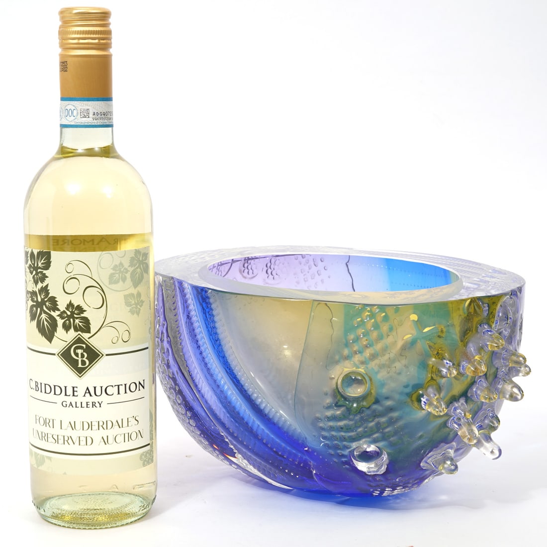 Leon Applebaum Studio Art Glass Bowl: Leon Applebaum (American, b. 1945) studio art glass bowl. Composed of thick walls with multi-colors, textured and raised features typical of the artist. Signed underside. Measures: 9.75"L x 8.25"W x 5