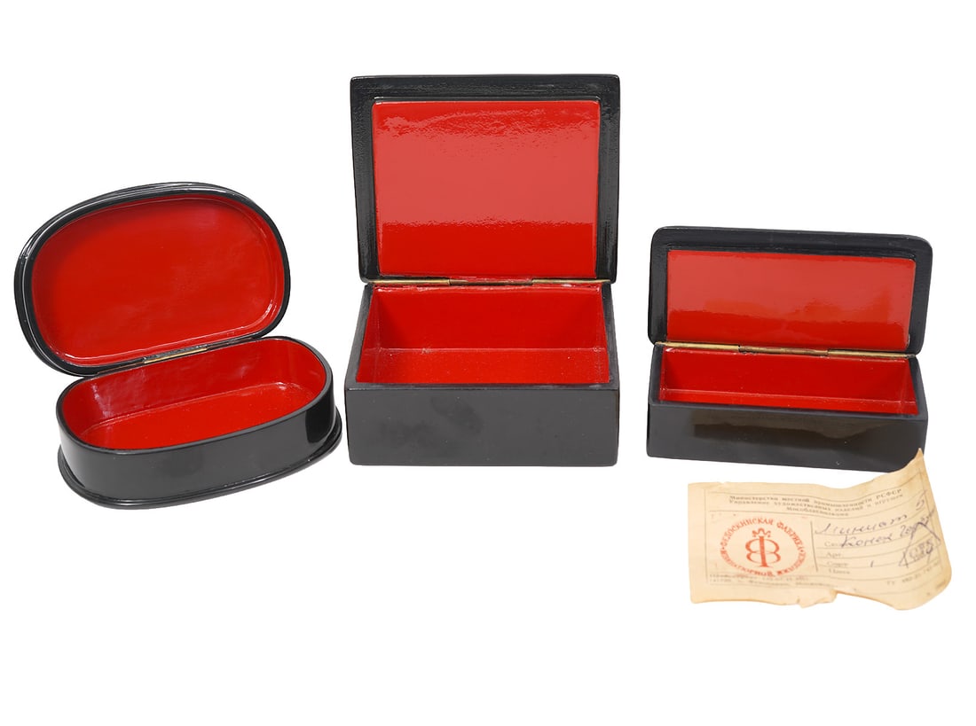 Three Russian Lacquer Boxes - 6