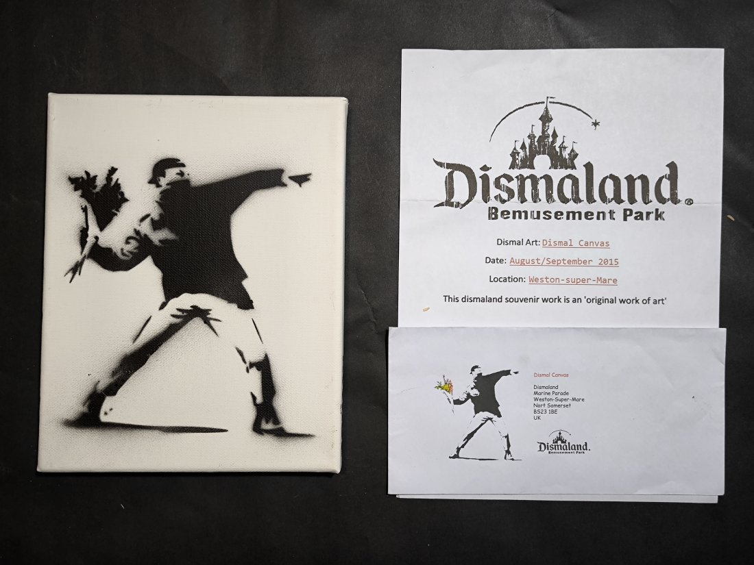 Banksy (born: Bristol, UK 1974), (atrib),Canvas Spray Paint Signed Ticket Dismaland: Banksy (born: Bristol, UK 1974), (atrib),Canvas Spray Signed Ticket DismalandSize:19 cm x 24 cm . We ship with a tracking number, we offer combined shipping. For any questions, please contact us. See 