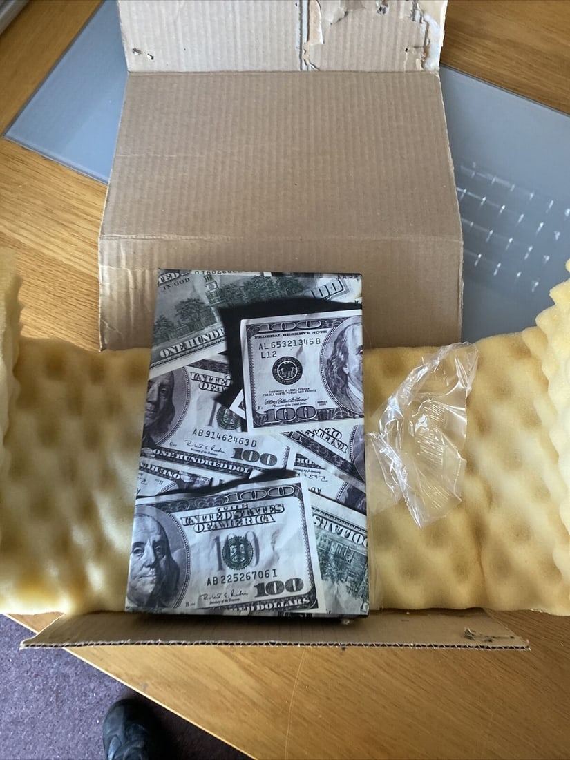 Damien Hirst & Robert Sabbag - Snowblind 1st edition Art Book Hand signed & numbered,: Damien Hirst & Robert Sabbag - Snowblind 1st edition Art Book Hand signed & numbered, 