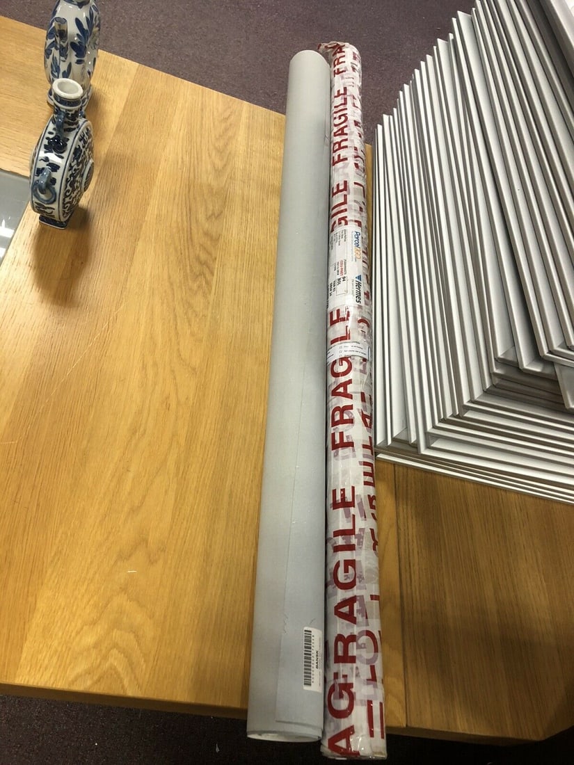 BANKSY- EXIT THROUGH THE GIFT SHOP OFFICIAL CINEMA POSTER 2010 - 6