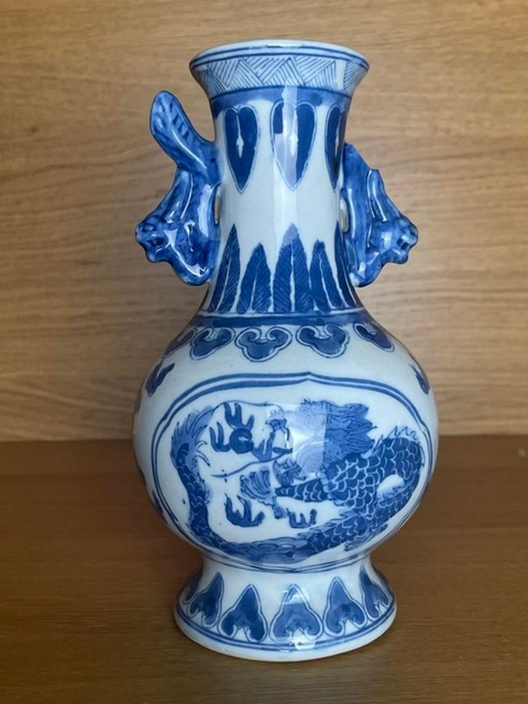 China Yuan Dynasty blue white porcelain Lion beast vase bottle pot statue (1 of 5)